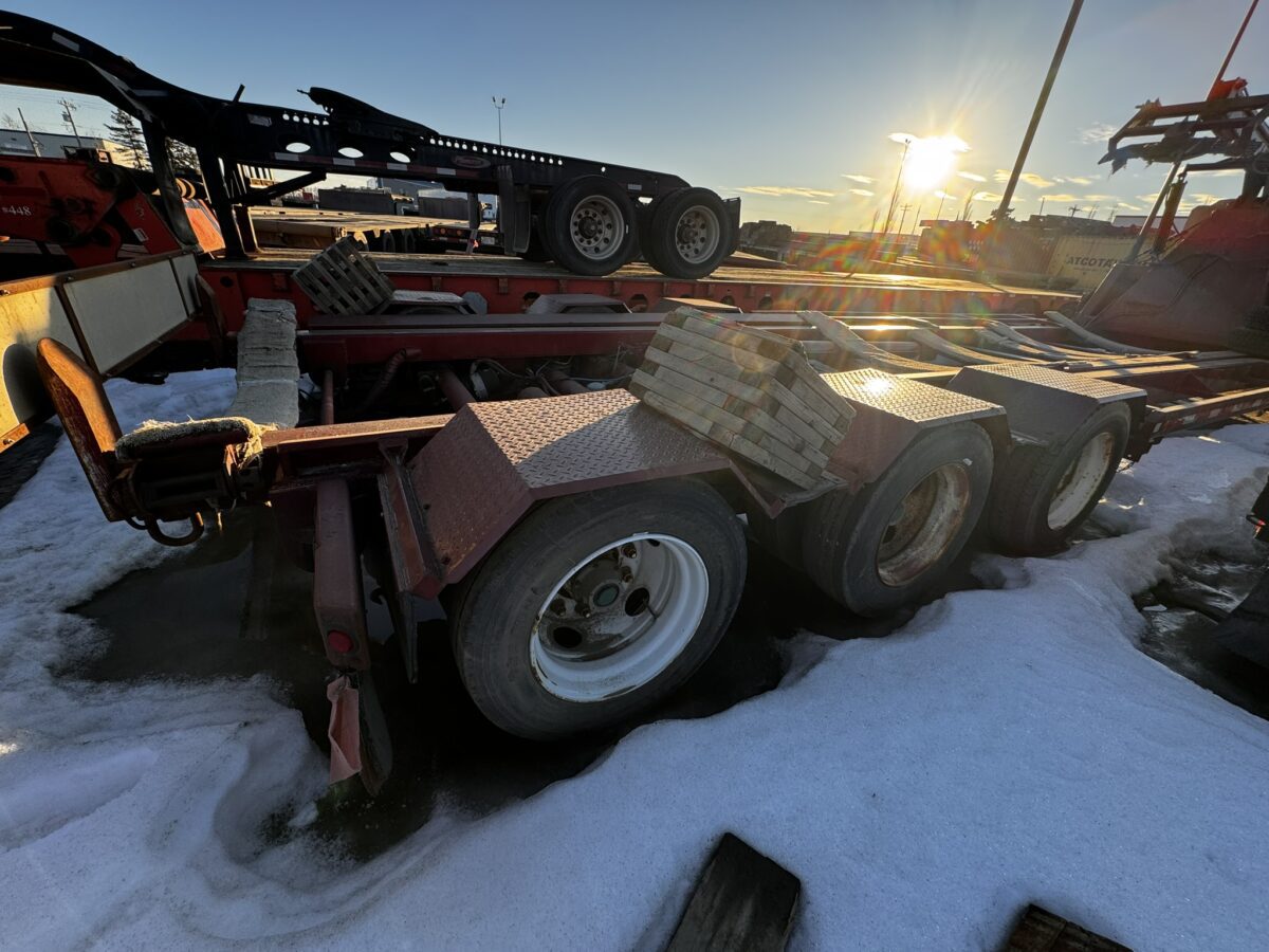 2000 Tank Cradle Trailer