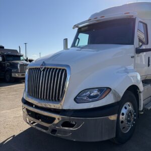 2021 International LT625