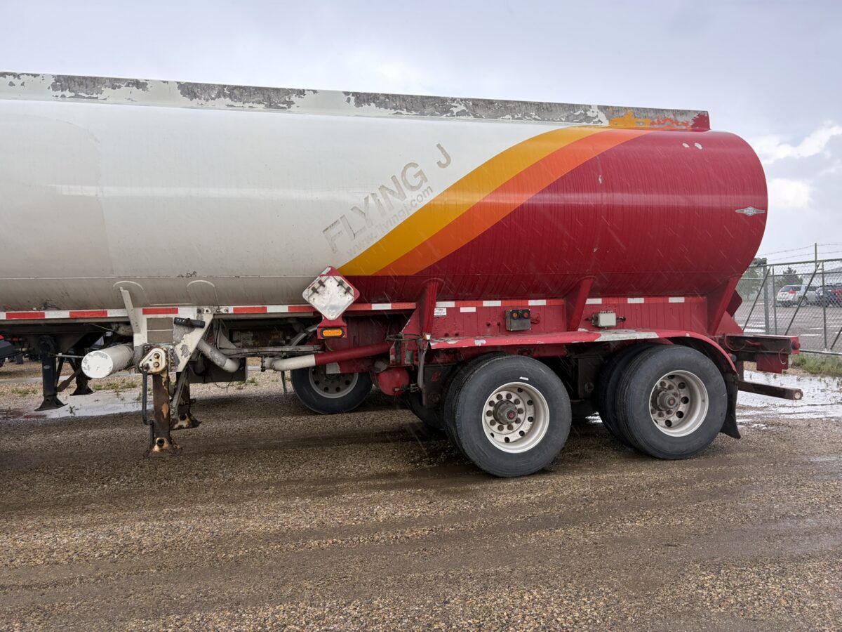 2009 Beall Super B Fuel Trailer