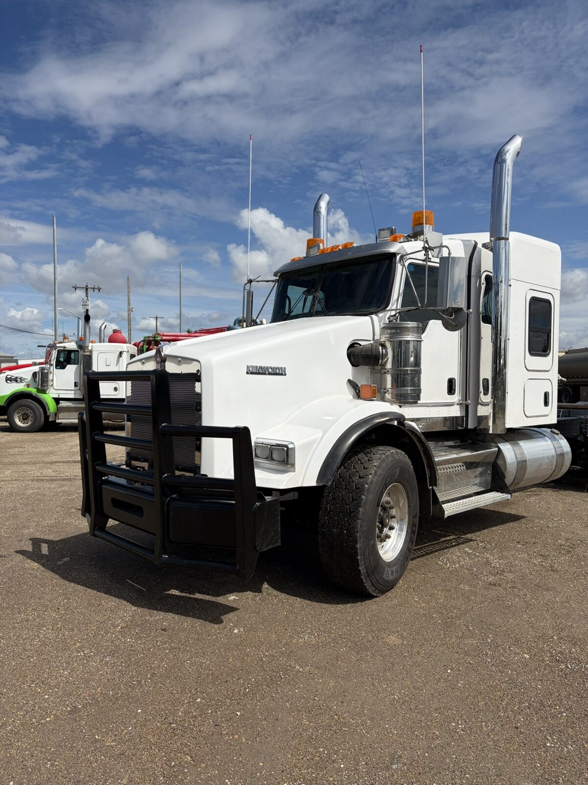 2015 Kenworth T800 Tri-Drive
